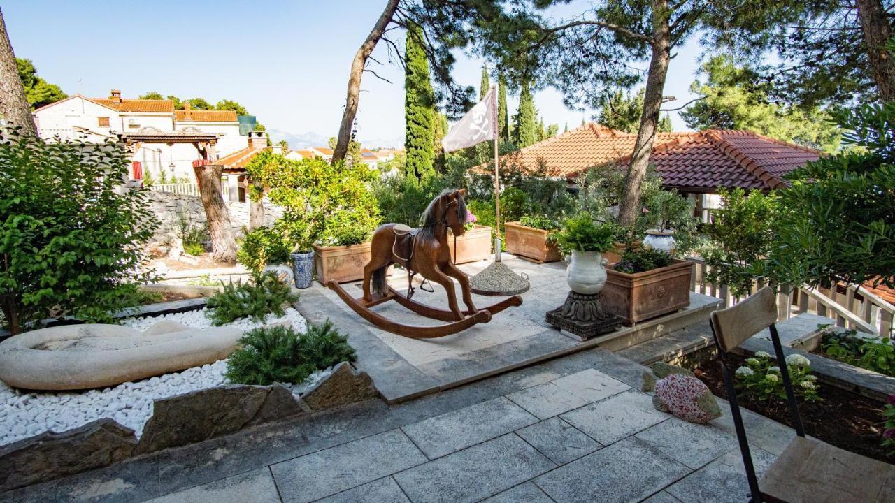 Villa Ursa Minor Sumartin Exterior foto
