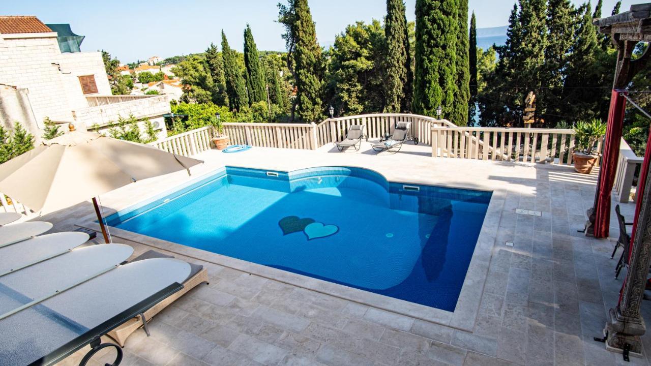 Villa Ursa Minor Sumartin Exterior foto
